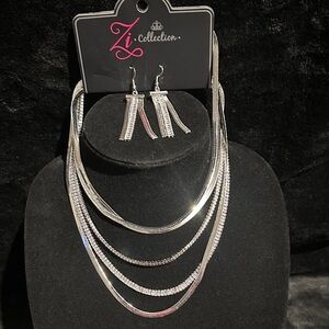 Paparazzi Silver Layered Necklace Set